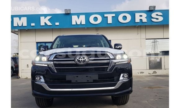 Sayi Imported Toyota Land Cruiser Black Mota in Import - Dubai a Burkina Faso Sayi Imported Toyota Land Cruiser Black Mota in Import - Dubai a Burkina Faso