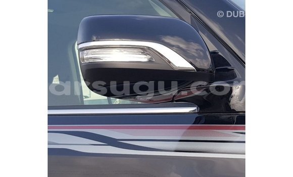 Sayi Imported Toyota Land Cruiser Black Mota in Import - Dubai a Burkina Faso Sayi Imported Toyota Land Cruiser Black Mota in Import - Dubai a Burkina Faso