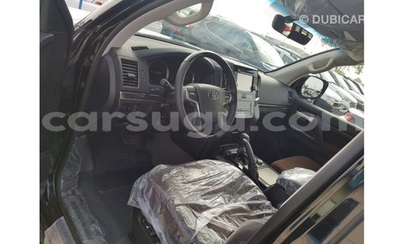 Sayi Imported Toyota Land Cruiser Black Mota in Import - Dubai a Burkina Faso Sayi Imported Toyota Land Cruiser Black Mota in Import - Dubai a Burkina Faso