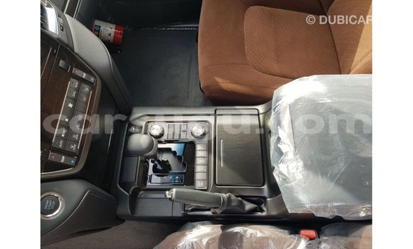 Sayi Imported Toyota Land Cruiser Black Mota in Import - Dubai a Burkina Faso Sayi Imported Toyota Land Cruiser Black Mota in Import - Dubai a Burkina Faso