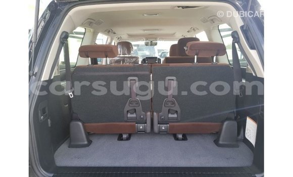 Sayi Imported Toyota Land Cruiser Black Mota in Import - Dubai a Burkina Faso Sayi Imported Toyota Land Cruiser Black Mota in Import - Dubai a Burkina Faso
