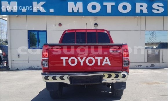 Acheter Import Voiture Toyota Hilux Rouge à Import - Dubai, Burkina-Faso Acheter Import Voiture Toyota Hilux Rouge à Import - Dubai, Burkina-Faso