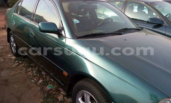 Acheter Neuf Voiture Toyota Avensis Vert à Ouagadougou, Burkina-Faso Acheter Neuf Voiture Toyota Avensis Vert à Ouagadougou, Burkina-Faso