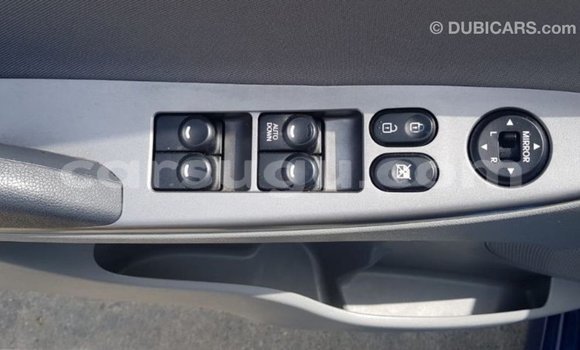 Sayi Imported Hyundai Accent Blue Mota in Import - Dubai a Burkina Faso Sayi Imported Hyundai Accent Blue Mota in Import - Dubai a Burkina Faso