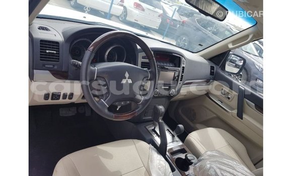 Sayi Imported Mitsubishi Pajero Red Mota in Import - Dubai a Burkina Faso Sayi Imported Mitsubishi Pajero Red Mota in Import - Dubai a Burkina Faso
