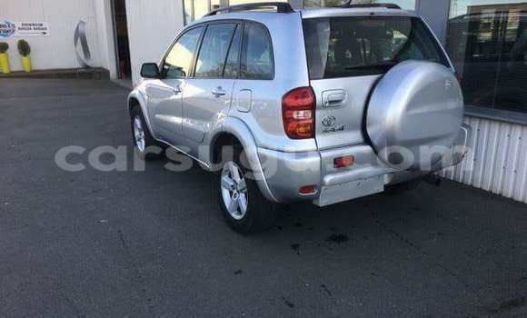 Acheter Neuf Voiture Toyota RAV4 Gris à Ouagadougou, Burkina-Faso Acheter Neuf Voiture Toyota RAV4 Gris à Ouagadougou, Burkina-Faso