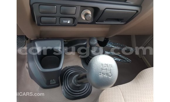 Sayi Imported Toyota Land Cruiser M Mota in Import - Dubai a Burkina Faso Sayi Imported Toyota Land Cruiser M Mota in Import - Dubai a Burkina Faso