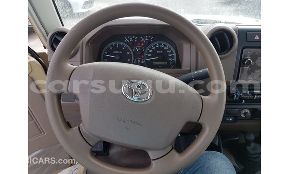 Sayi Imported Toyota Land Cruiser M Mota in Import - Dubai a Burkina Faso Sayi Imported Toyota Land Cruiser M Mota in Import - Dubai a Burkina Faso