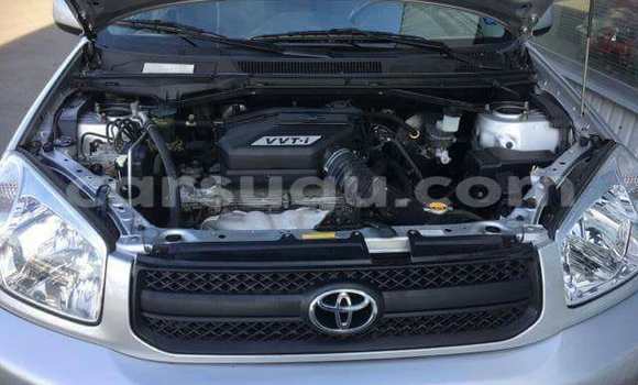 Acheter Neuf Voiture Toyota RAV4 Gris à Ouagadougou, Burkina-Faso Acheter Neuf Voiture Toyota RAV4 Gris à Ouagadougou, Burkina-Faso