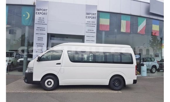 Buy Import Toyota Hiace White Car in Import - Dubai in Burkina Faso Buy Import Toyota Hiace White Car in Import - Dubai in Burkina Faso