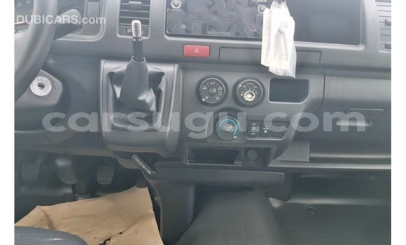 Buy Import Toyota Hiace White Car in Import - Dubai in Burkina Faso Buy Import Toyota Hiace White Car in Import - Dubai in Burkina Faso