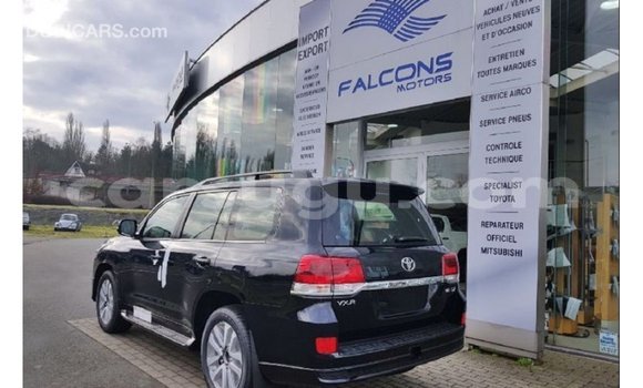 Sayi Imported Toyota Land Cruiser Black Mota in Import - Dubai a Burkina Faso Sayi Imported Toyota Land Cruiser Black Mota in Import - Dubai a Burkina Faso
