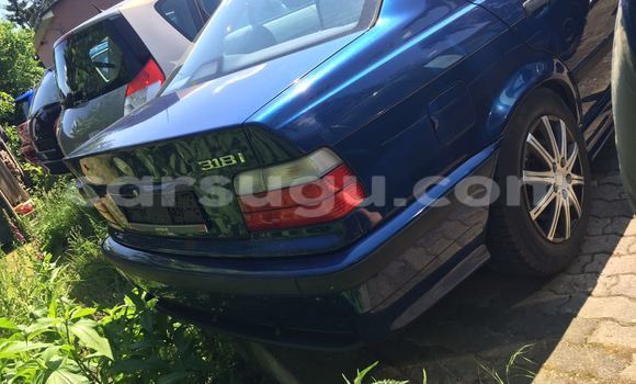 Acheter Occasion Voiture BMW 3–Series Bleu à Ouagadougou, Burkina-Faso Acheter Occasion Voiture BMW 3–Series Bleu à Ouagadougou, Burkina-Faso