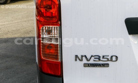 Acheter Import Voiture Nissan Urvan Blanc à Import - Dubai, Burkina-Faso Acheter Import Voiture Nissan Urvan Blanc à Import - Dubai, Burkina-Faso