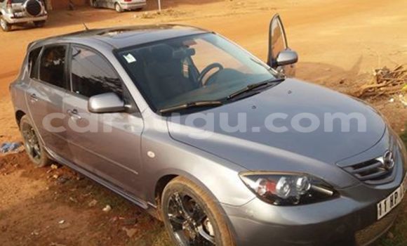 Acheter Neuf Voiture Mazda 3 Marron à Ouagadougou au Burkina-Faso Acheter Neuf Voiture Mazda 3 Marron à Ouagadougou au Burkina-Faso