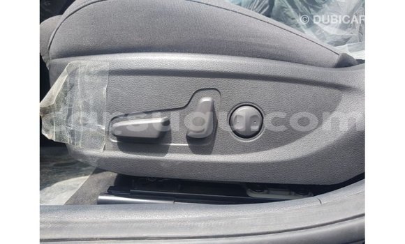 Sayi Imported Kia Cadenza Blue Mota in Import - Dubai a Burkina Faso Sayi Imported Kia Cadenza Blue Mota in Import - Dubai a Burkina Faso