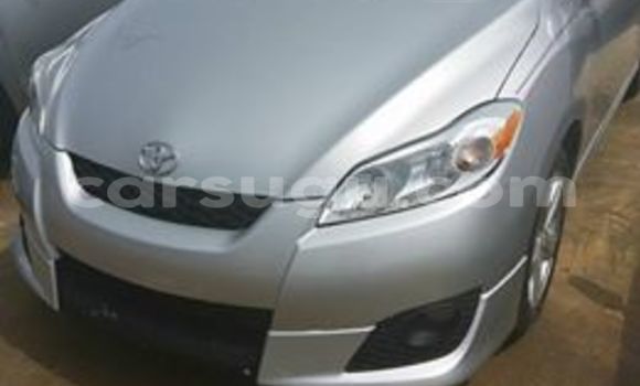 Acheter Neuf Voiture Toyota Matrix Blanc à Ouagadougou, Burkina-Faso Acheter Neuf Voiture Toyota Matrix Blanc à Ouagadougou, Burkina-Faso