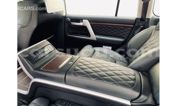 Buy Import Toyota Land Cruiser Black Car in Import - Dubai in Burkina Faso Buy Import Toyota Land Cruiser Black Car in Import - Dubai in Burkina Faso
