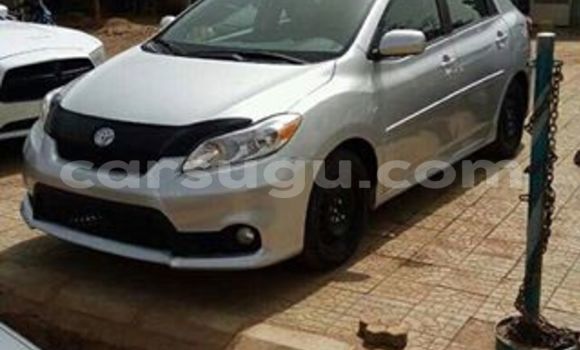 Acheter Neuf Voiture Toyota Matrix Blanc à Ouagadougou, Burkina-Faso Acheter Neuf Voiture Toyota Matrix Blanc à Ouagadougou, Burkina-Faso