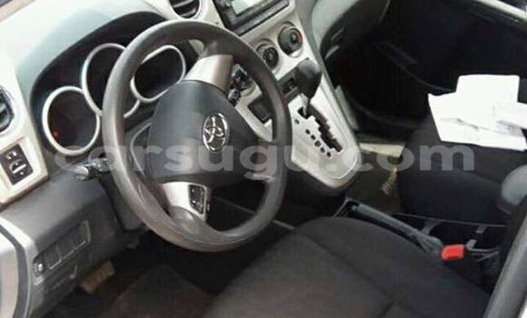 Acheter Neuf Voiture Toyota Matrix Blanc à Ouagadougou, Burkina-Faso Acheter Neuf Voiture Toyota Matrix Blanc à Ouagadougou, Burkina-Faso