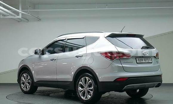 Acheter Neuf Voiture Hyundai Veracruz Noir à Ouagadougou, Burkina-Faso Acheter Neuf Voiture Hyundai Veracruz Noir à Ouagadougou, Burkina-Faso