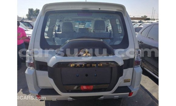 Buy Import Mitsubishi Pajero White Car in Import - Dubai in Burkina Faso Buy Import Mitsubishi Pajero White Car in Import - Dubai in Burkina Faso