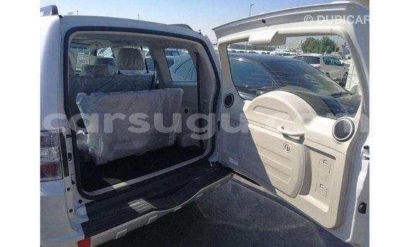 Buy Import Mitsubishi Pajero White Car in Import - Dubai in Burkina Faso Buy Import Mitsubishi Pajero White Car in Import - Dubai in Burkina Faso