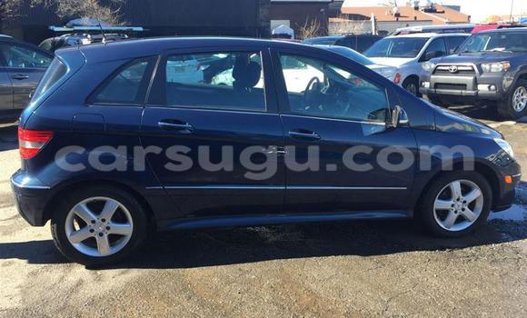 Acheter Neuf Voiture Mercedes-Benz B–Class Noir à Bobo Dioulasso, Burkina-Faso Acheter Neuf Voiture Mercedes-Benz B–Class Noir à Bobo Dioulasso, Burkina-Faso