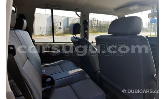 Buy Import Toyota Land Cruiser White Car in Import - Dubai in Burkina Faso Buy Import Toyota Land Cruiser White Car in Import - Dubai in Burkina Faso