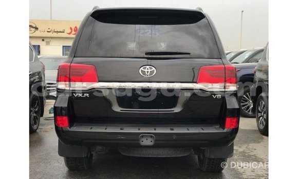 Sayi Imported Toyota Land Cruiser Black Mota in Import - Dubai a Burkina Faso Sayi Imported Toyota Land Cruiser Black Mota in Import - Dubai a Burkina Faso