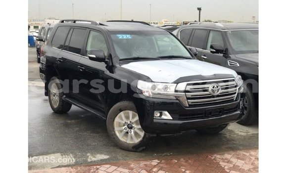 Sayi Imported Toyota Land Cruiser Black Mota in Import - Dubai a Burkina Faso Sayi Imported Toyota Land Cruiser Black Mota in Import - Dubai a Burkina Faso