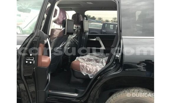 Sayi Imported Toyota Land Cruiser Black Mota in Import - Dubai a Burkina Faso Sayi Imported Toyota Land Cruiser Black Mota in Import - Dubai a Burkina Faso