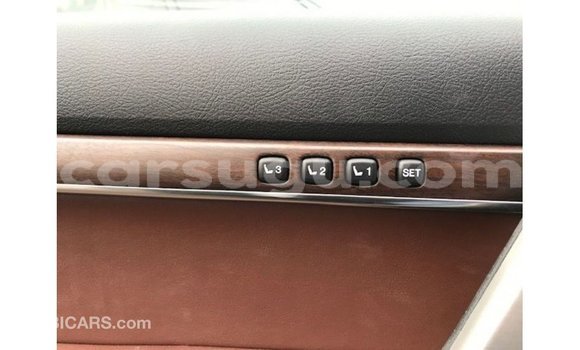 Sayi Imported Toyota Land Cruiser Black Mota in Import - Dubai a Burkina Faso Sayi Imported Toyota Land Cruiser Black Mota in Import - Dubai a Burkina Faso