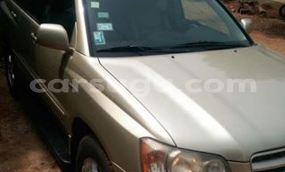 Acheter Neuf Voiture Toyota Highlander Noir à Bobo Dioulasso au Burkina-Faso Acheter Neuf Voiture Toyota Highlander Noir à Bobo Dioulasso au Burkina-Faso