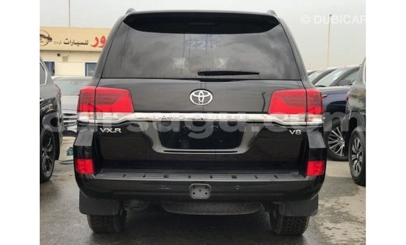 Sayi Imported Toyota Land Cruiser Black Mota in Import - Dubai a Burkina Faso Sayi Imported Toyota Land Cruiser Black Mota in Import - Dubai a Burkina Faso