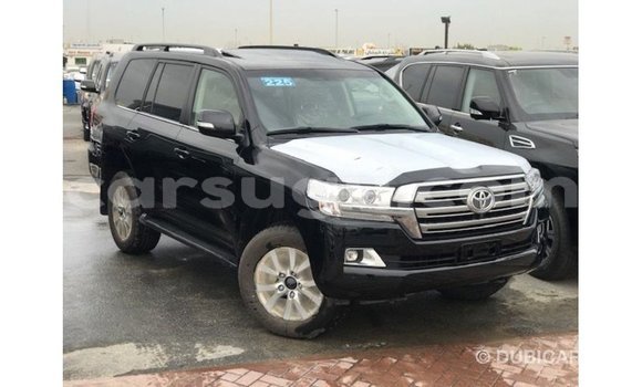 Sayi Imported Toyota Land Cruiser Black Mota in Import - Dubai a Burkina Faso Sayi Imported Toyota Land Cruiser Black Mota in Import - Dubai a Burkina Faso