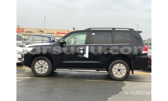Sayi Imported Toyota Land Cruiser Black Mota in Import - Dubai a Burkina Faso Sayi Imported Toyota Land Cruiser Black Mota in Import - Dubai a Burkina Faso