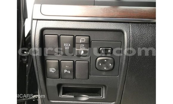 Sayi Imported Toyota Land Cruiser Black Mota in Import - Dubai a Burkina Faso Sayi Imported Toyota Land Cruiser Black Mota in Import - Dubai a Burkina Faso