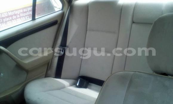 Acheter Neuf Voiture Toyota RAV4 Gris à Bobo Dioulasso, Burkina-Faso Acheter Neuf Voiture Toyota RAV4 Gris à Bobo Dioulasso, Burkina-Faso