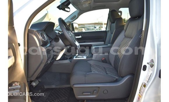 Buy Import Toyota Tundra White Car in Import - Dubai in Burkina Faso Buy Import Toyota Tundra White Car in Import - Dubai in Burkina Faso