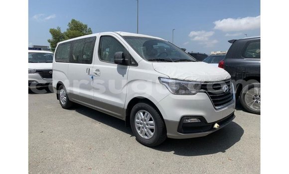 Buy Import Hyundai Accent White Car in Import - Dubai in Burkina Faso Buy Import Hyundai Accent White Car in Import - Dubai in Burkina Faso