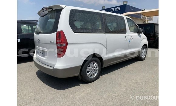 Buy Import Hyundai Accent White Car in Import - Dubai in Burkina Faso Buy Import Hyundai Accent White Car in Import - Dubai in Burkina Faso