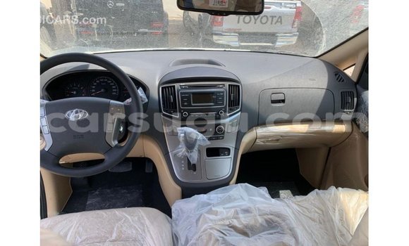 Buy Import Hyundai Accent White Car in Import - Dubai in Burkina Faso Buy Import Hyundai Accent White Car in Import - Dubai in Burkina Faso