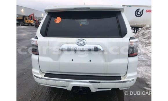 Buy Import Toyota HiAce White Truck in Import - Dubai in Burkina Faso Buy Import Toyota HiAce White Truck in Import - Dubai in Burkina Faso
