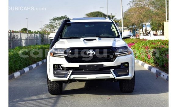 Buy Import Toyota Land Cruiser White Car in Import - Dubai in Burkina Faso Buy Import Toyota Land Cruiser White Car in Import - Dubai in Burkina Faso