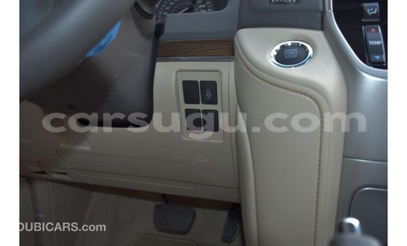 Buy Import Toyota Land Cruiser White Car in Import - Dubai in Burkina Faso Buy Import Toyota Land Cruiser White Car in Import - Dubai in Burkina Faso