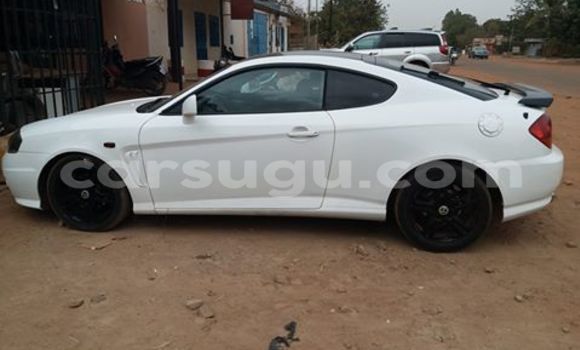 Buy New Hyundai Coupe White Car in Ouagadougou in Burkina Faso Buy New Hyundai Coupe White Car in Ouagadougou in Burkina Faso