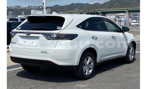 Sayi Imported Toyota Harrier White Mota in Import - Dubai a Burkina Faso Sayi Imported Toyota Harrier White Mota in Import - Dubai a Burkina Faso