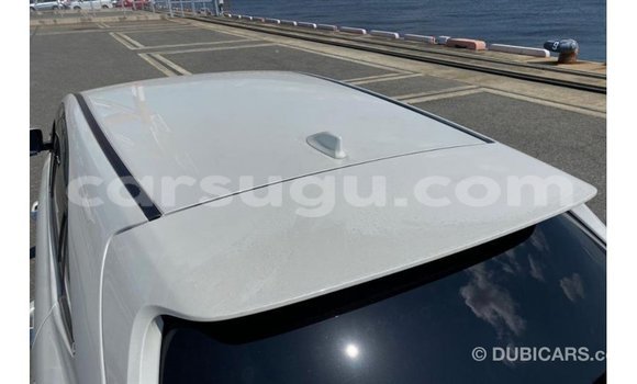 Sayi Imported Toyota Harrier White Mota in Import - Dubai a Burkina Faso Sayi Imported Toyota Harrier White Mota in Import - Dubai a Burkina Faso