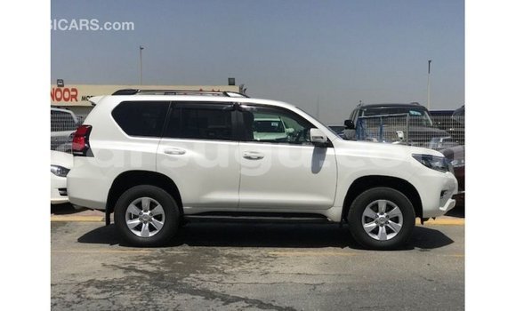 Sayi Imported Toyota Prado White Mota in Import - Dubai a Burkina Faso Sayi Imported Toyota Prado White Mota in Import - Dubai a Burkina Faso